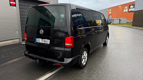 Volkswagen Caravelle 12 of 30