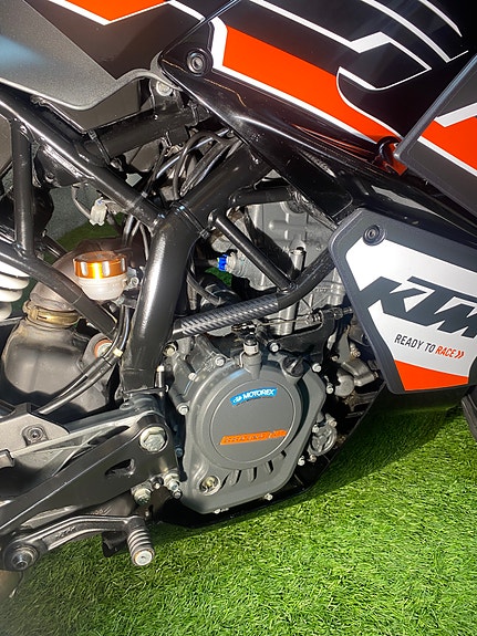 KTM RC 125 4 of 5