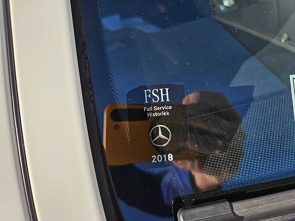Mercedes-Benz E220 18 of 20