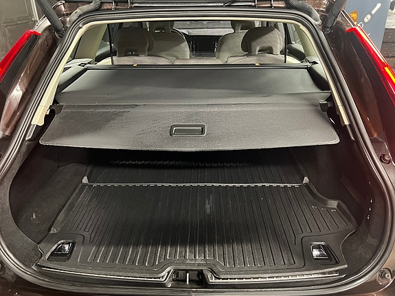Volvo V90 19 of 30
