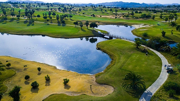 Lekker villa med 3 soverom, 81 m² takterrasse og privat basseng i Vistabella Golf