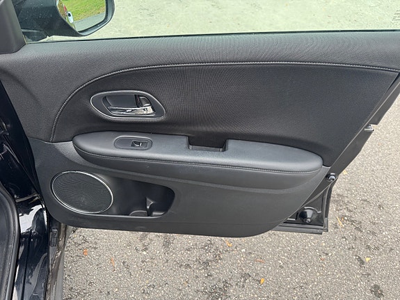 Honda HR-V 23 of 30