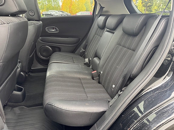 Honda HR-V 28 of 30
