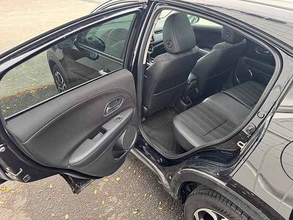 Honda HR-V 26 of 30