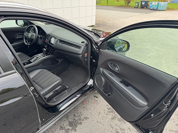 Honda HR-V 22 of 30