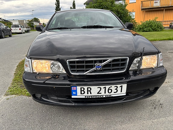 Volvo C70 5 of 5