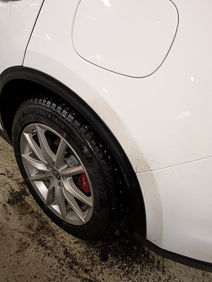 Alfa Romeo Stelvio 27 of 28