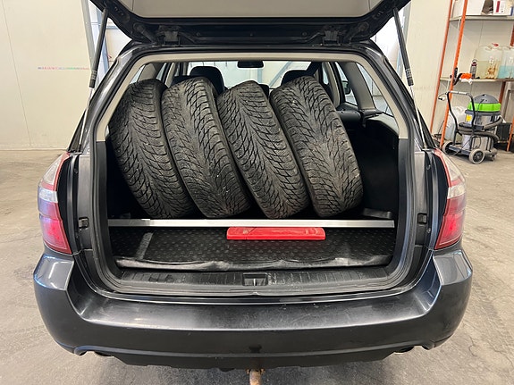 Subaru Outback 10 of 30