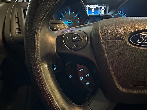 Ford Transit Connect 25 of 30