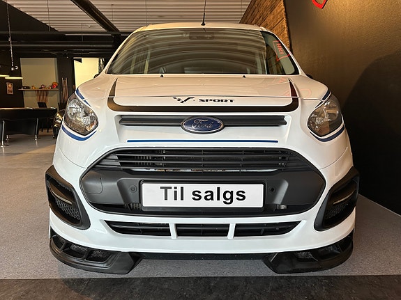 Ford Transit Connect 6 of 30