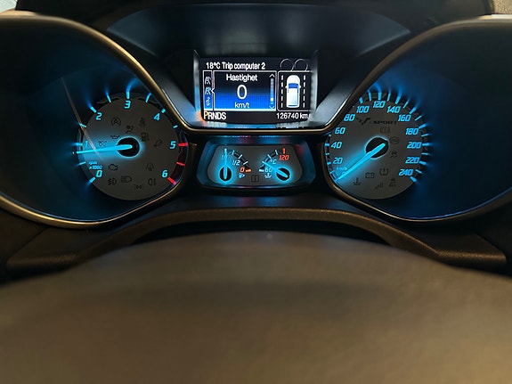 Ford Transit Connect 26 of 30
