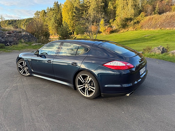 Porsche Panamera 6 of 20