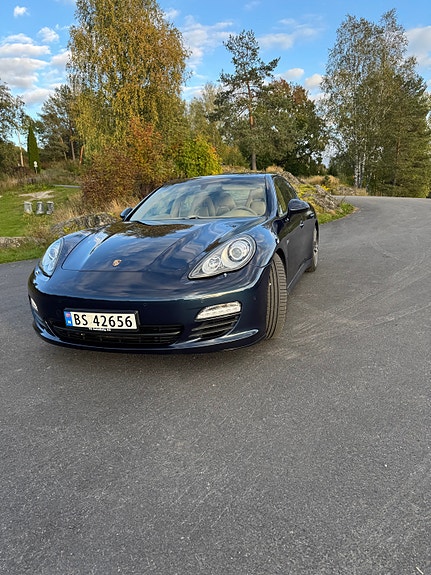 Porsche Panamera 3 of 20