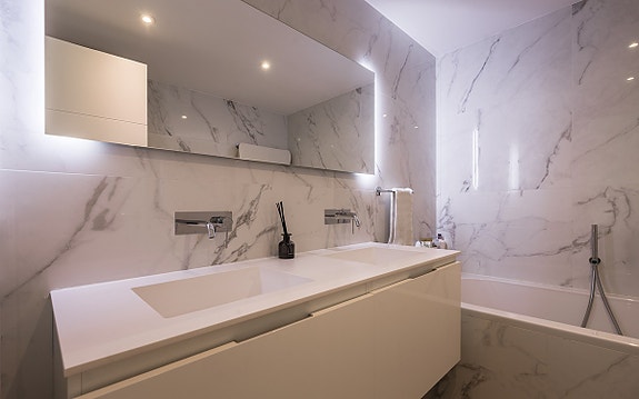 Eksklusiv penthouse med 150 m² takterrasse og 4 soverom | Jacuzzi og panoramautsikt