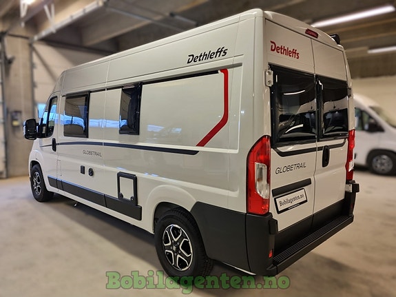 Dethleffs Globetrail 600 DS / Videopresentasjon / 8-trinns automatgir / Dusjkabinettløsning / Markise / Lettmetallfelger / Nye Fiat / Delskinn-interiør / Isofix / Kompressorkjøleskap +++ 4 of 30