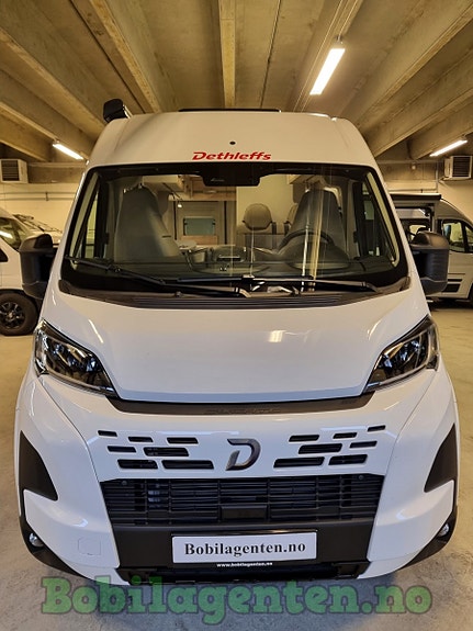 Dethleffs Globetrail 600 DS / Videopresentasjon / 8-trinns automatgir / Dusjkabinettløsning / Markise / Lettmetallfelger / Nye Fiat / Delskinn-interiør / Isofix / Kompressorkjøleskap +++ 6 of 30