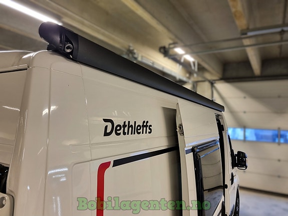 Dethleffs Globetrail 600 DS / Videopresentasjon / 8-trinns automatgir / Dusjkabinettløsning / Markise / Lettmetallfelger / Nye Fiat / Delskinn-interiør / Isofix / Kompressorkjøleskap +++ 9 of 30