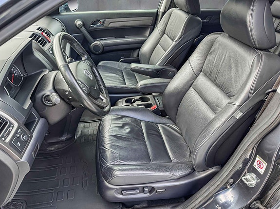 Honda CR-V 9 of 14