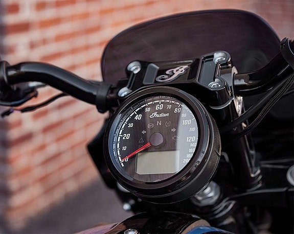 INDIAN Scout Classic 1250 2 of 6