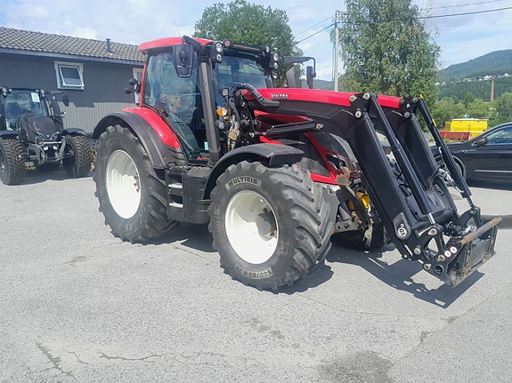 Valtra N175D Laster/ Fronthyd./ Front PTO 2022, kr 1 290 000,-