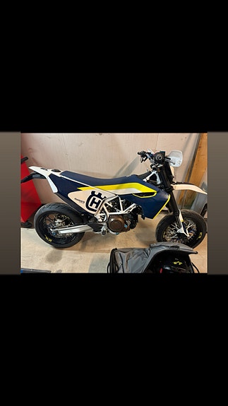 Husqvarna FS 701 2 of 6