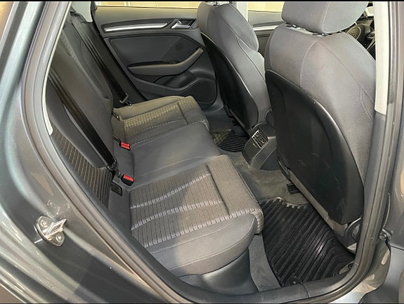 Audi A3 3 of 15