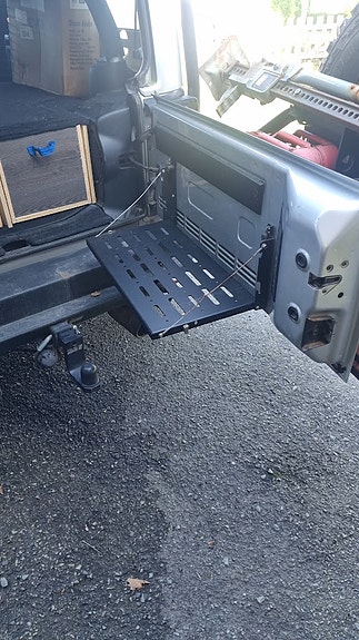Jeep Wrangler 4 of 5