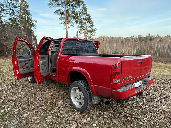 Dodge RAM 9 of 30