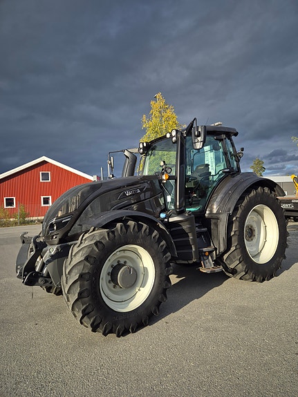 Valtra T254V 2021, kr 1 350 000,-