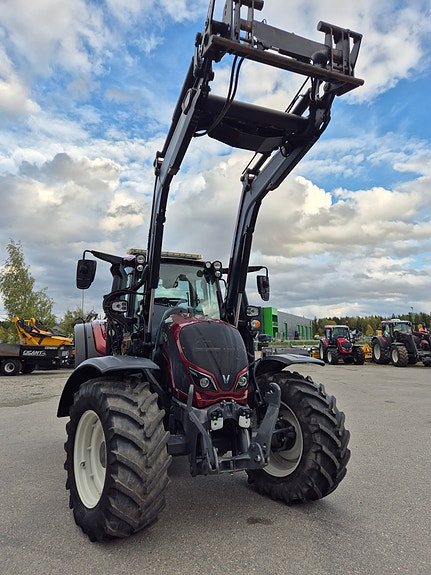 Valtra N174V 2019, kr 1 250 000,-