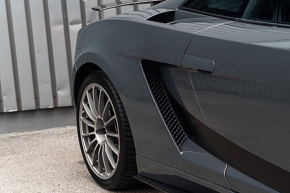 Lamborghini Gallardo 8 of 30