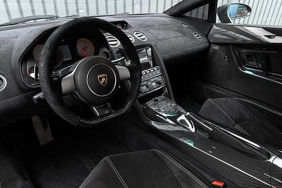 Lamborghini Gallardo 11 of 30