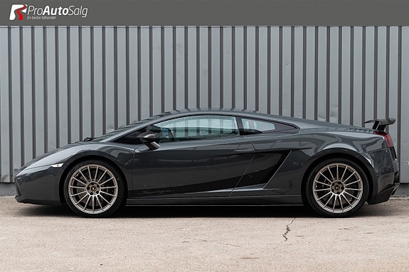 Lamborghini Gallardo 2 of 5