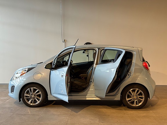 Chevrolet Spark 4 of 5