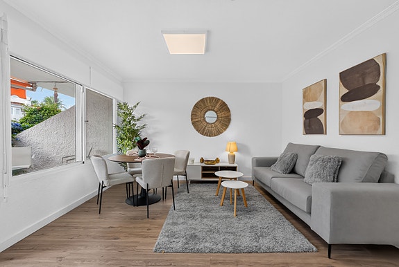 Totalrenovert og fullt møblert bungalow med flotte uteplasser - Fullt møblert og med hvitevarer inkludert