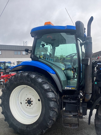 New Holland T6040 2011, kr 480 000,-