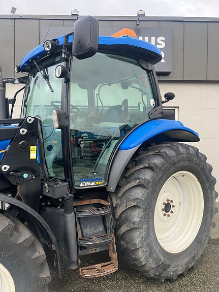 New Holland T6040 2011, kr 489 000,-