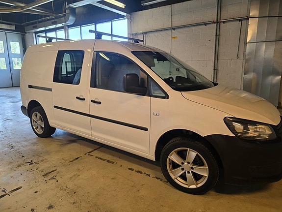 Volkswagen Caddy Maxi 29 of 30