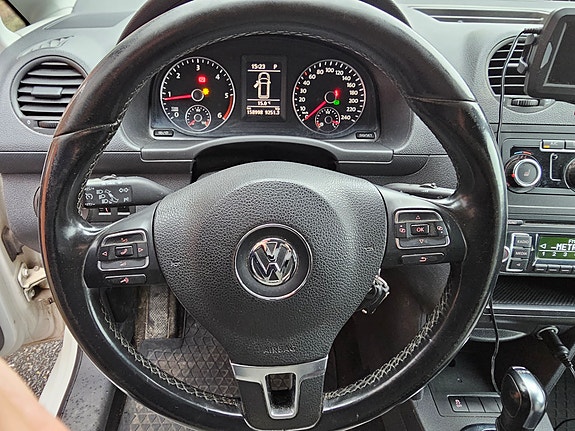 Volkswagen Caddy Maxi 11 of 30