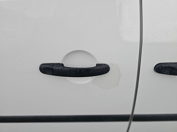 Volkswagen Caddy Maxi 8 of 30