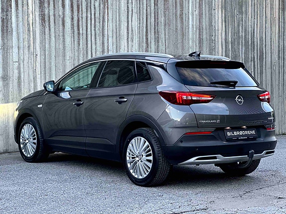 Opel Grandland X 4 of 5