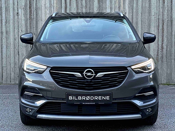 Opel Grandland X 2 of 5