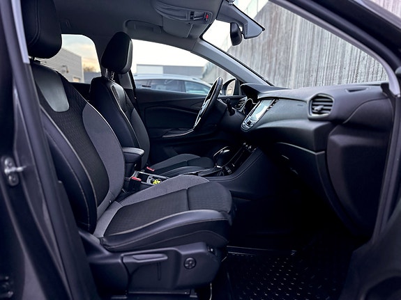 Opel Grandland X 15 of 16