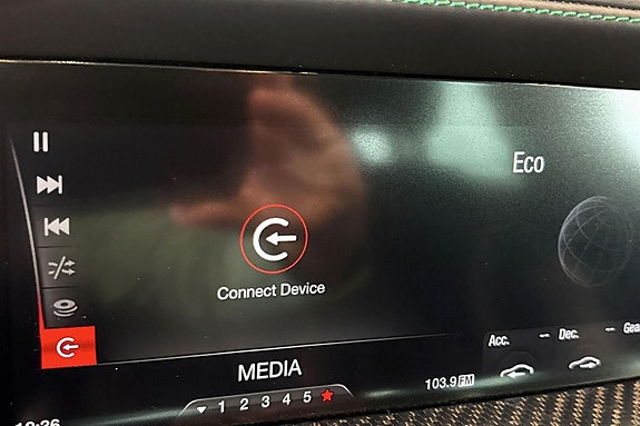 Alfa Romeo Stelvio Quadrifoglio 22 of 28