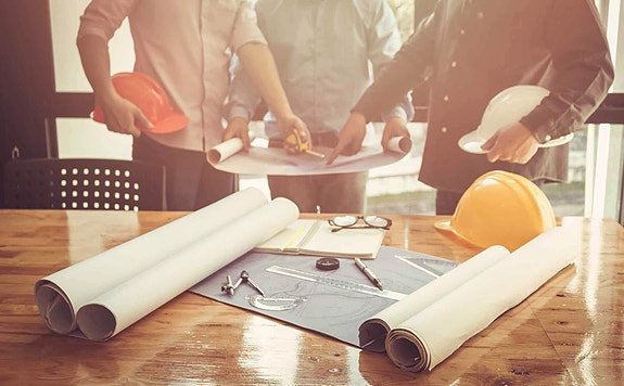 Elektrikere og ingeniører planlegger