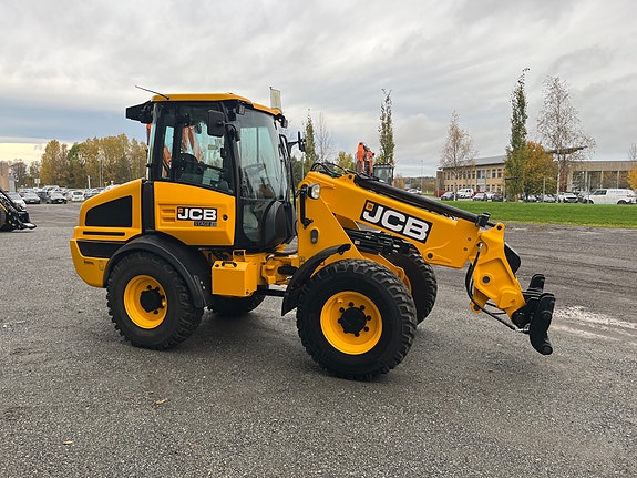 JCB TM220 5 of 20