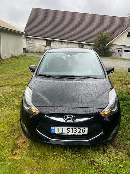 Hyundai ix20 2 of 23