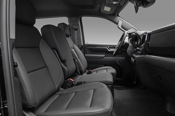 Chevrolet Silverado 1500 21 of 30