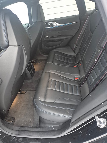 BMW i4 20 of 30