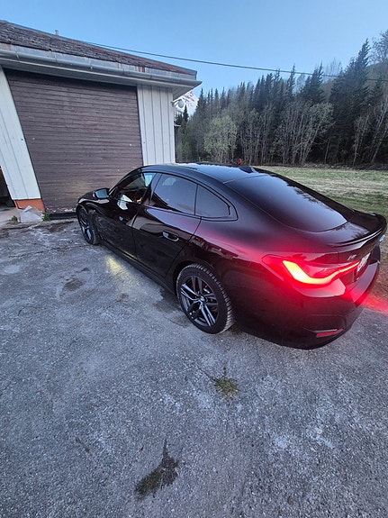 BMW i4 5 of 5